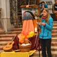Seit September 1974 gibt es im Stift Kremsmünster einmal im Monat eine Jugendvesper. Zu diesem gemeinsamen Singen und Beten am Abend treffen sich Jugendliche aus den verschiedensten Teilen Oberösterreichs. Nun wurde das 40-Jahr Jubiläum in der Stifts