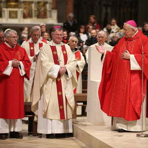 Festmesse zum 85. Geburtstag von Bischof em. Maximilian Aichern im Linzer Mariendom | 26.12.2017