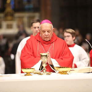 Festmesse zum 85. Geburtstag von Bischof em. Maximilian Aichern im Linzer Mariendom | 26.12.2017