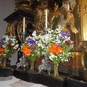 Blumenschmuck