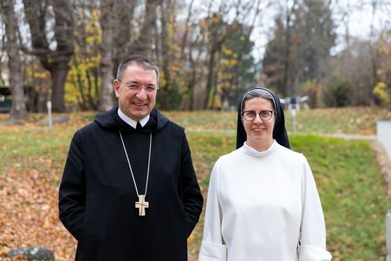 Erzabt Korbinian Birnbacher und Sr. Franziska Madl