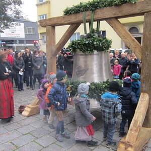 Kindergarten: Hört ihr die Glocken?