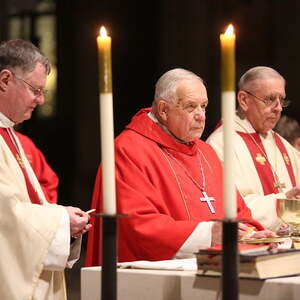 Festmesse zum 85. Geburtstag von Bischof em. Maximilian Aichern im Linzer Mariendom | 26.12.2017