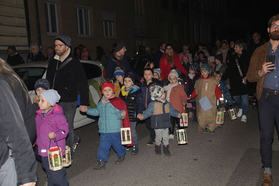 Fr. 10. November - Kirche Linz-Hl. Familie