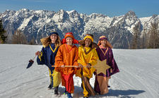 Sternsinger aus Kirchdorf an der Krems und Bad Ischl in Hinterstoder auf der Höss beim Fotoshooting für Drei Königs Aktion 2018Foto: Jack Haijes