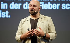 Väter-Aktions-Tage der KMB mit Ali Mahlodji 